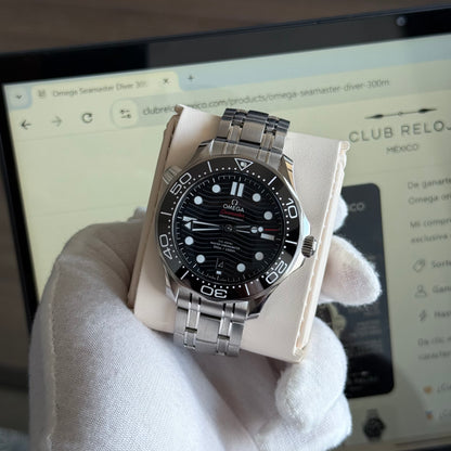 Simón Cohen | Omega Seamaster